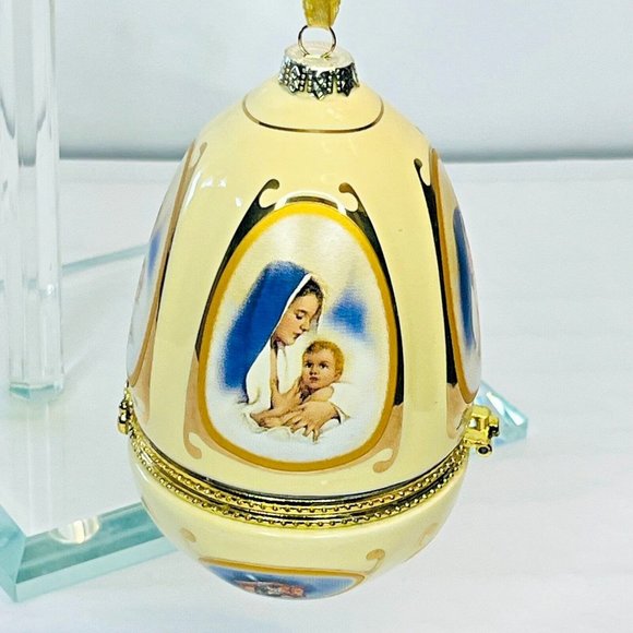 Mr Christmas Valerie Parr Hill Ivory Porcelain Musical Egg Christmas Tree Orname - Picture 3 of 15